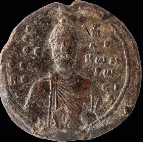 Coin of Yaroslav the Wise with his lifetime image