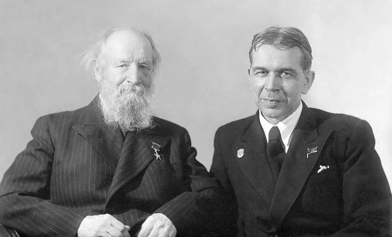 А. Н. Крылов и С. И. Вавилов
