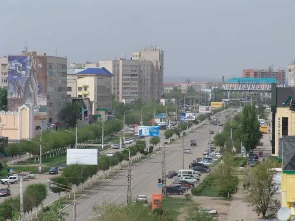 Проспект Абилкайыр хана (Актобе, Казахстан).