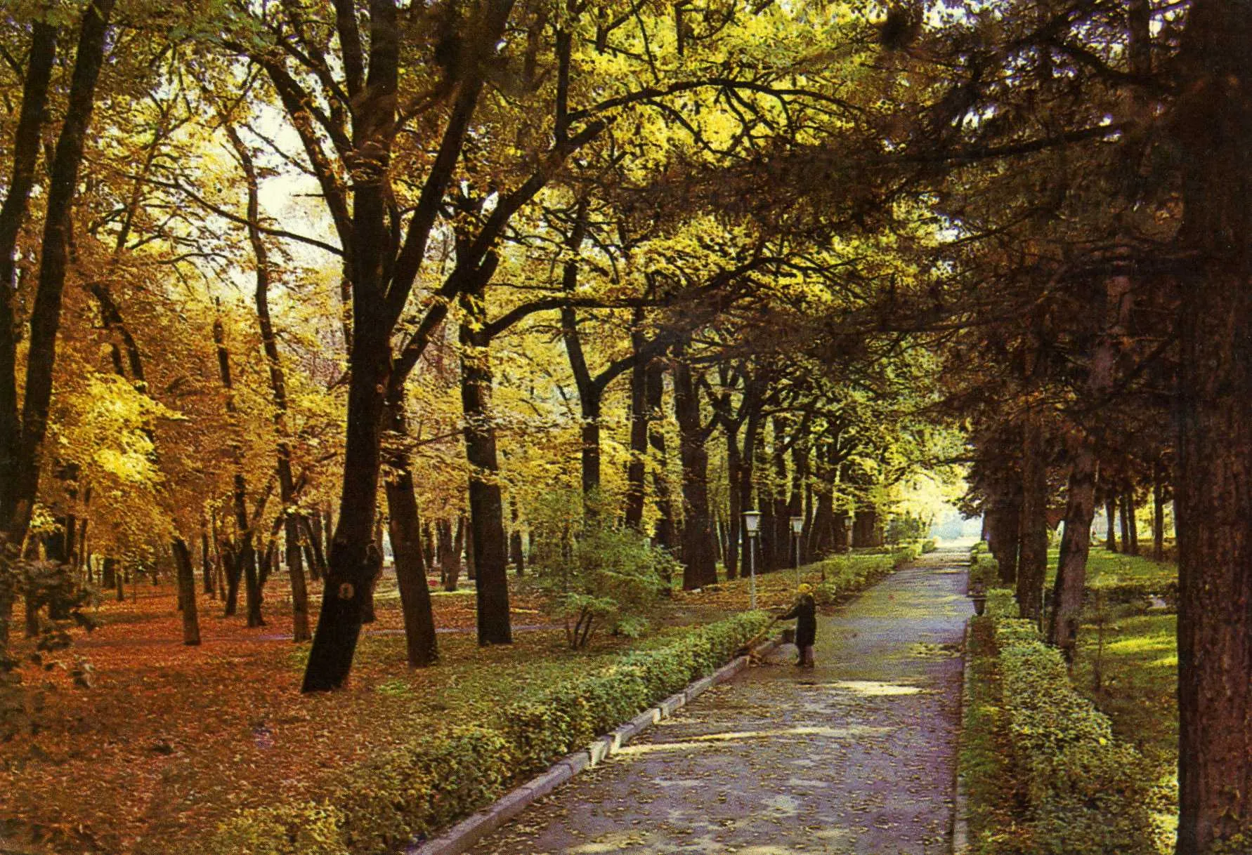 Park named after Panfilov’s 28 guardsmen, 1982 year