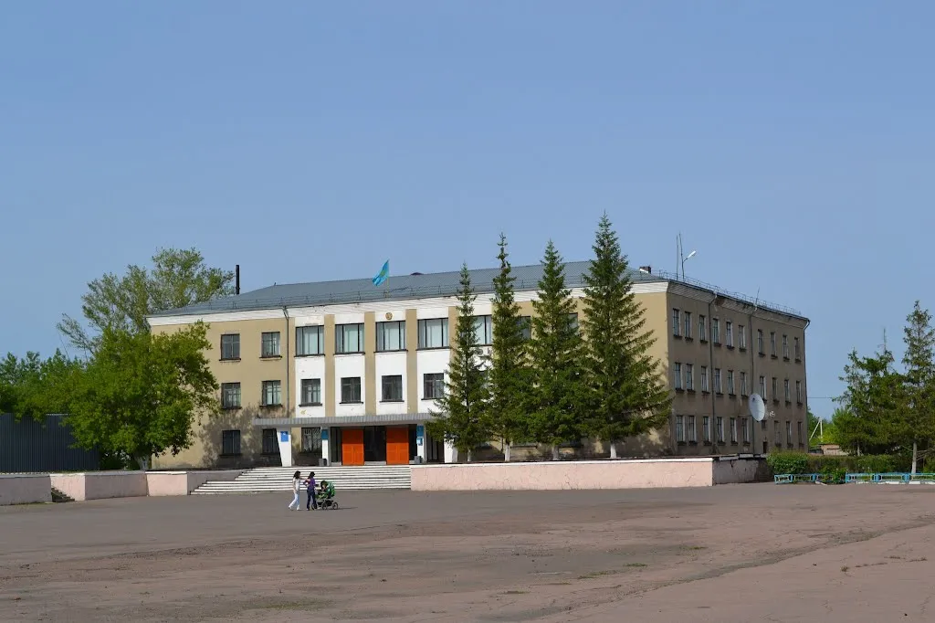Акмолинская область, Буландынский район, г.Макинск, ул. Некрасова, 19