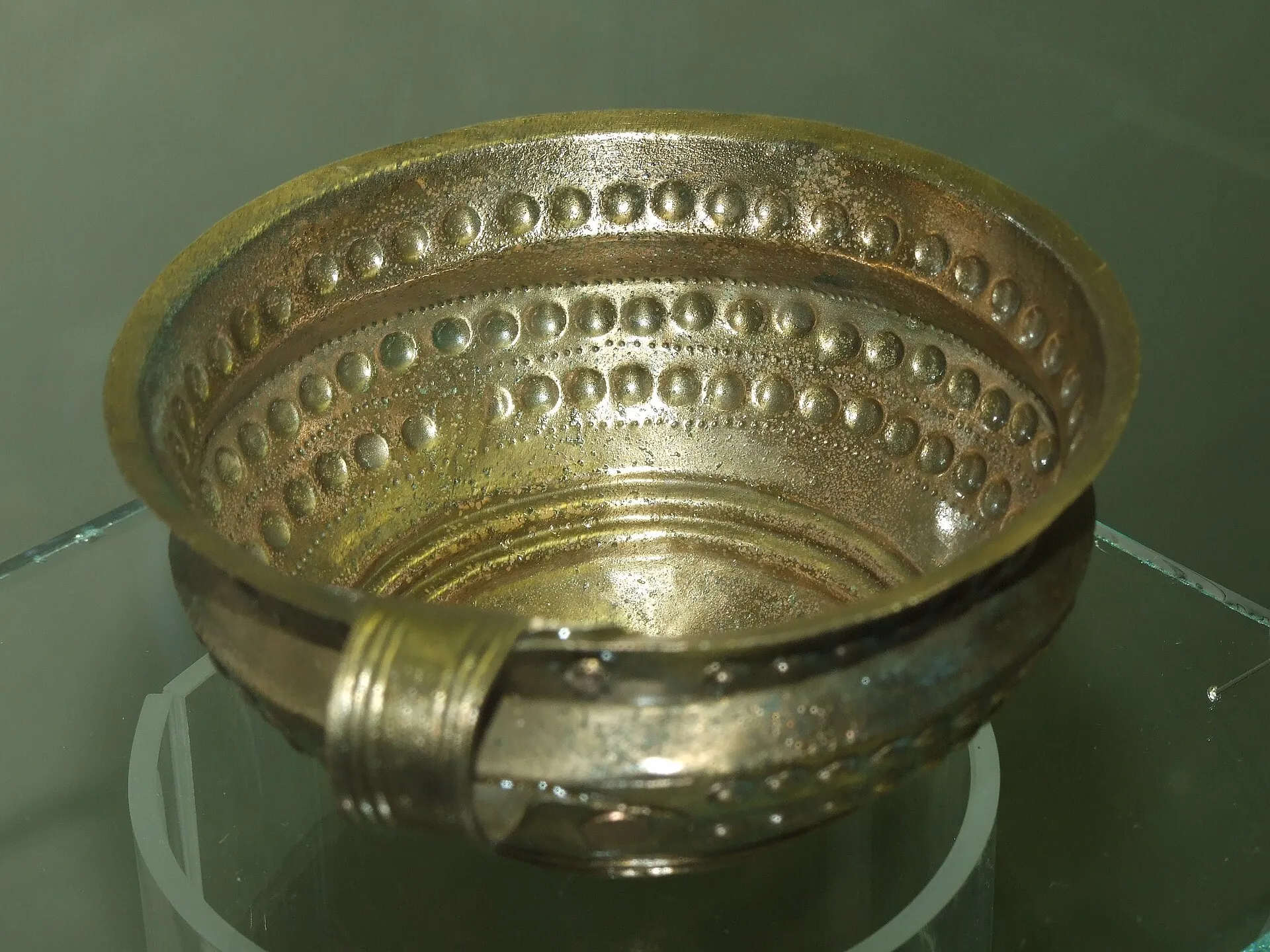 Bronze cup (Jenišovice, Late Bronze Age). Prehistoric Times of Bohemia, Moravia and Slovakia, National Museum in Prague